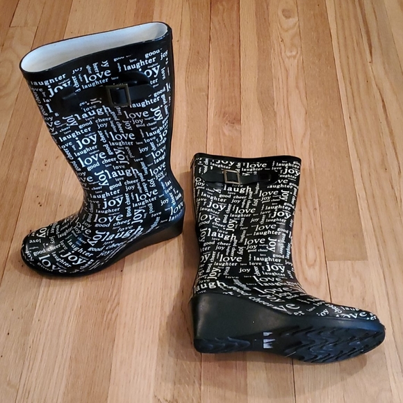 HENRY FERRERA RAIN BOOTS, WEDGE STYLE. - Picture 5 of 6